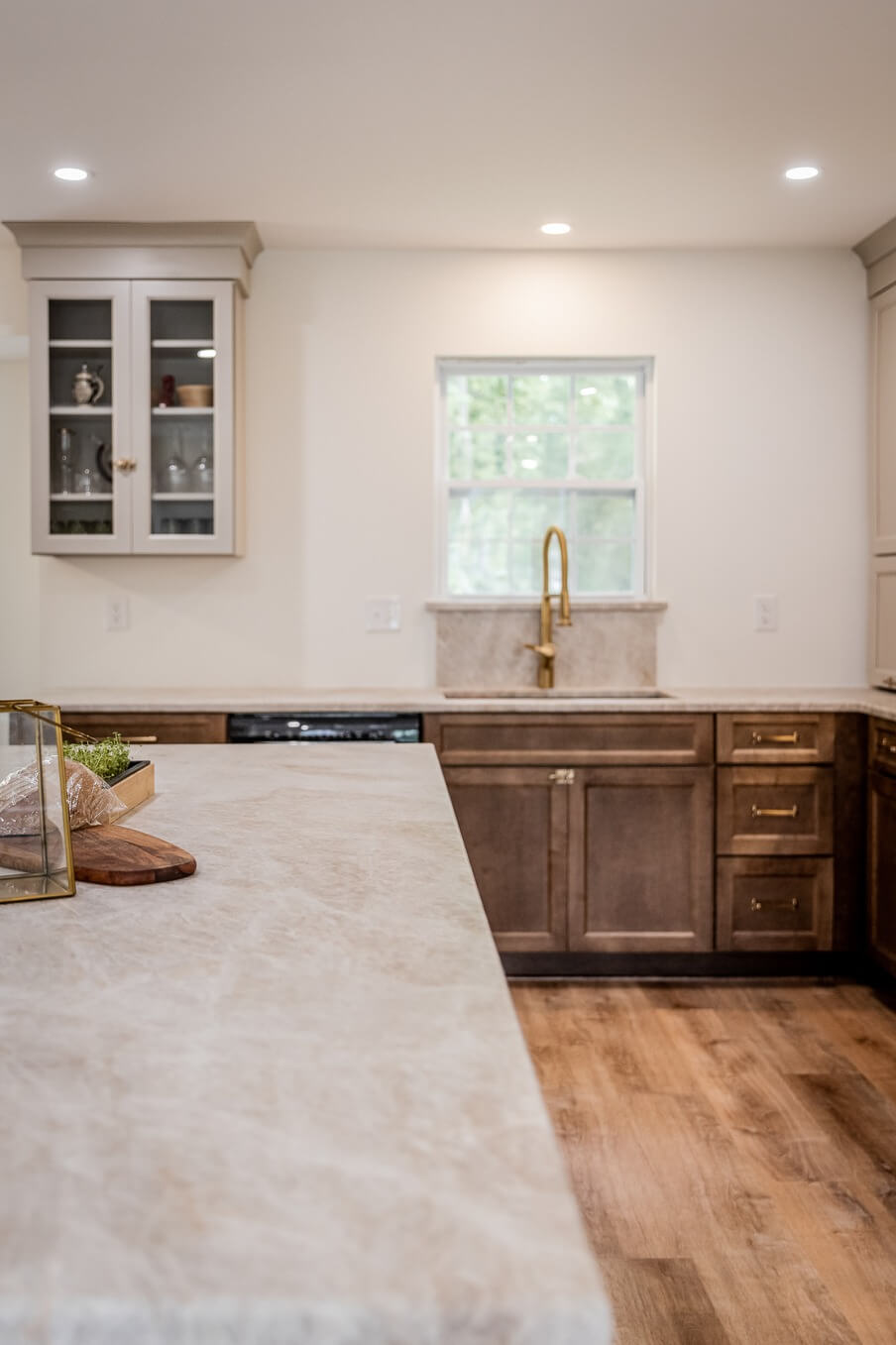 Taj Mahal Quartzite Leathered: A Timeless Kitchen Renovation - Absolute ...